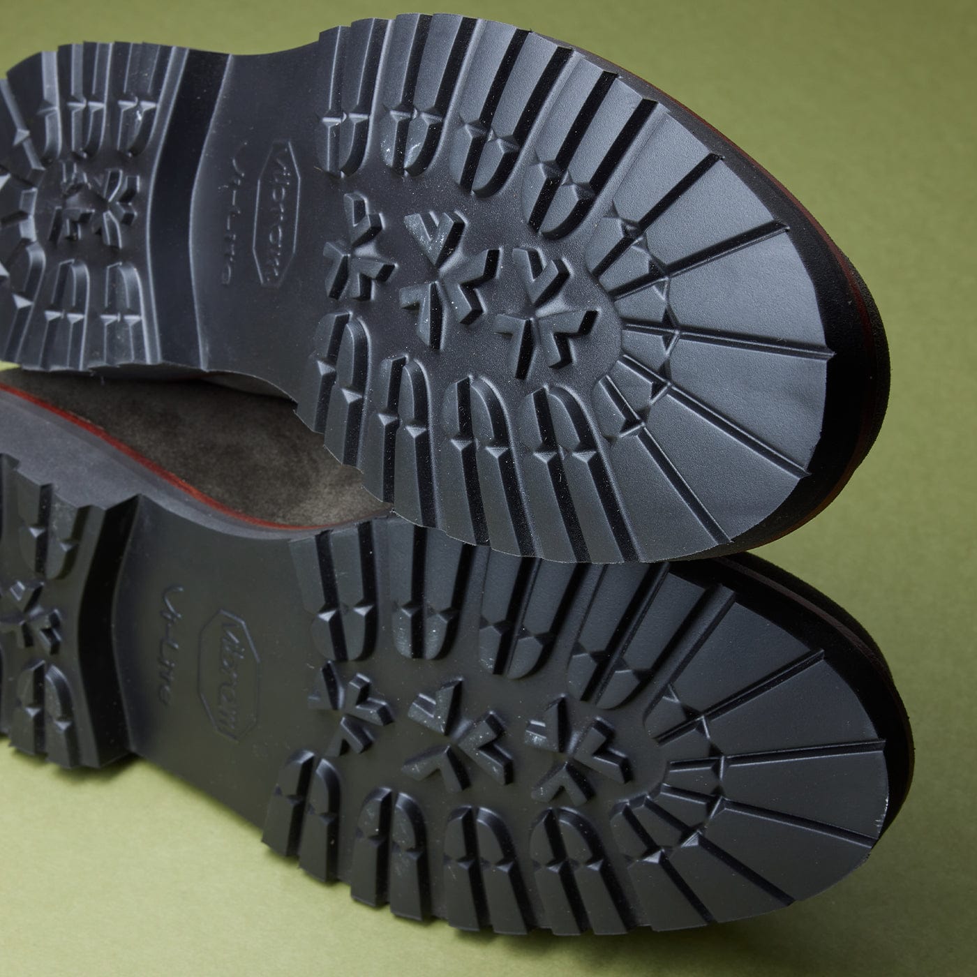 Boston 2 Earth Green Suede